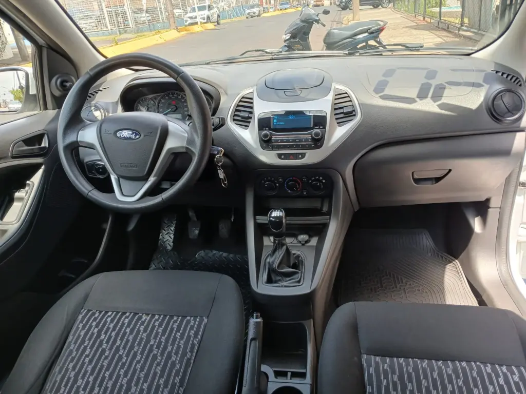 FORD Ka Hatch - Foto