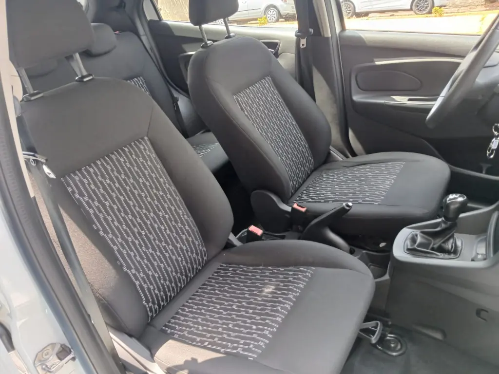 FORD Ka Hatch - Foto