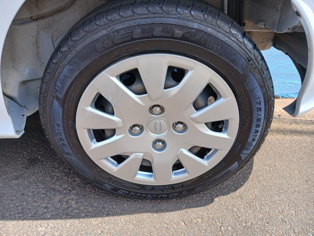 FORD Ka Hatch - Foto