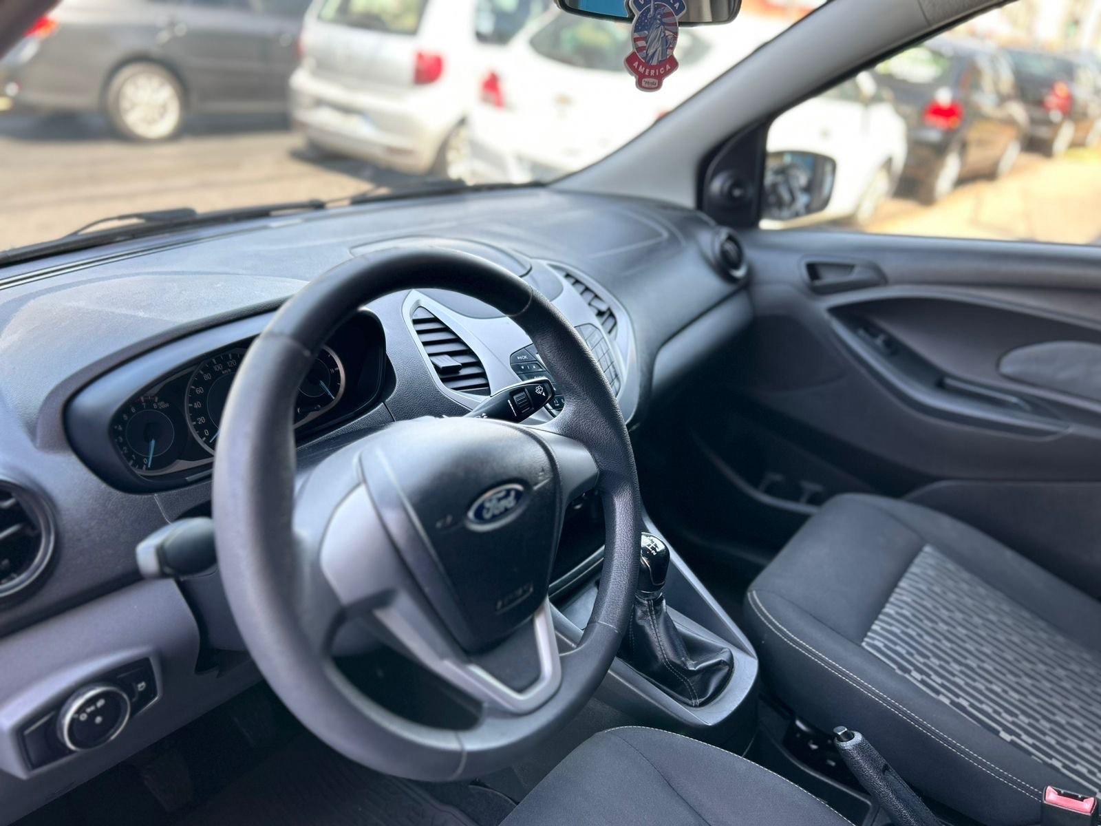 FORD Ka Hatch - Foto