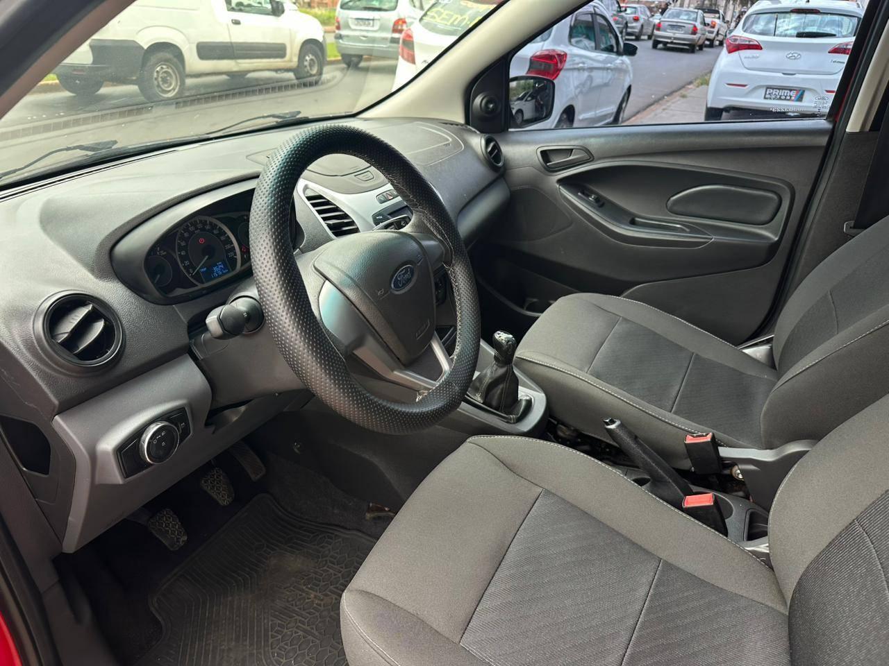 FORD Ka Hatch - Foto