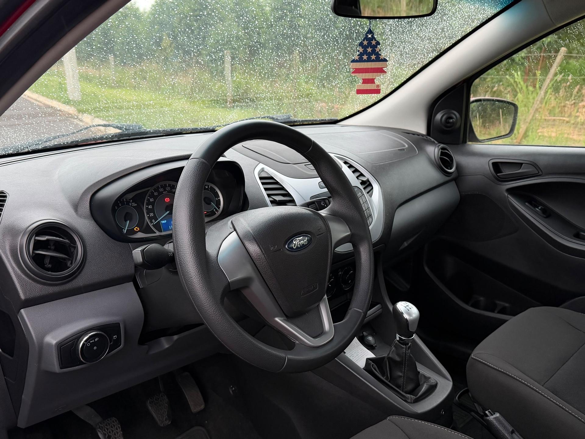 FORD Ka Hatch - Foto
