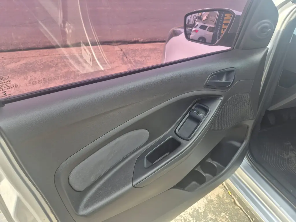 FORD Ka Hatch - Foto