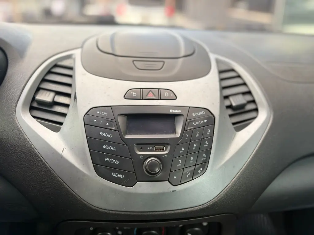 FORD Ka Hatch - Foto