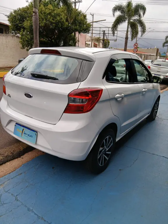 FORD Ka Hatch - Foto