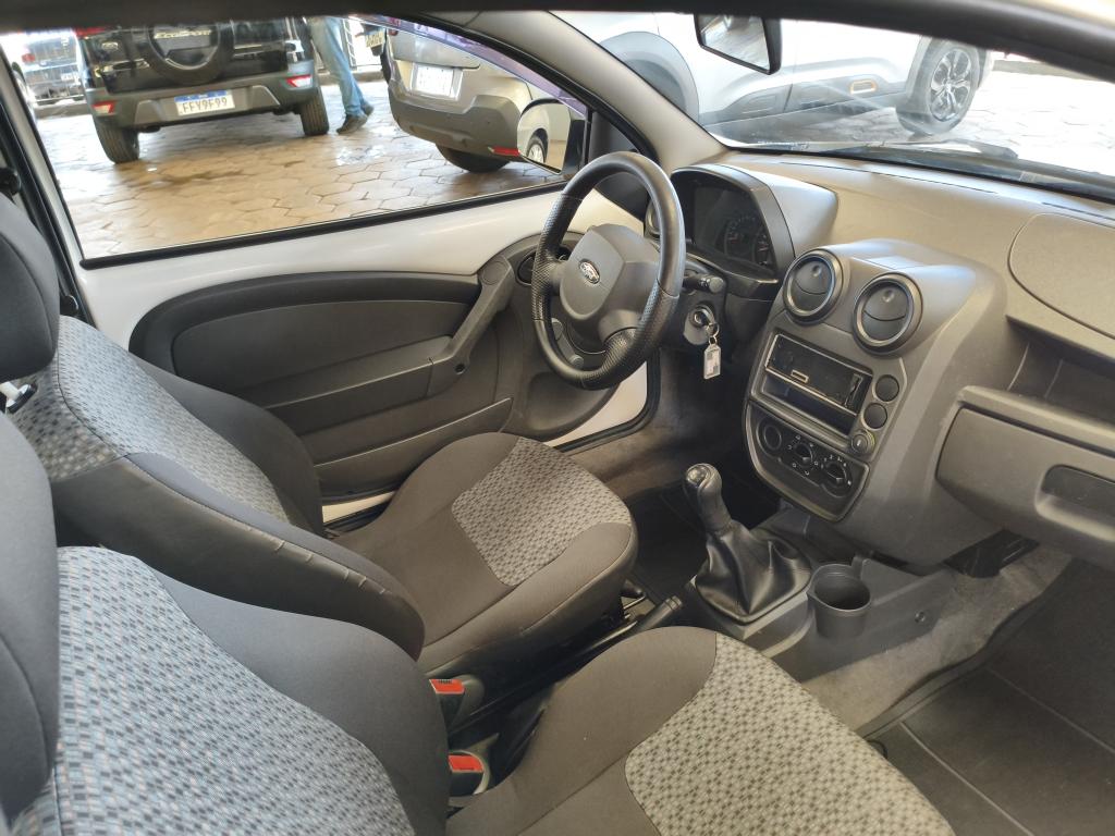 FORD Ka Hatch - Foto