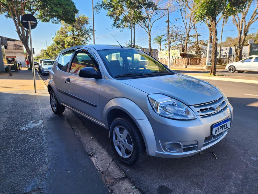 FORD Ka Hatch - Foto
