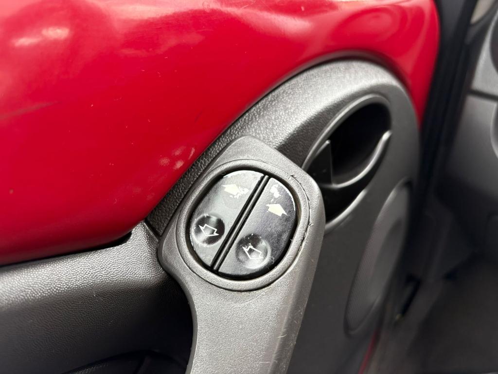 FORD Ka Hatch - Foto