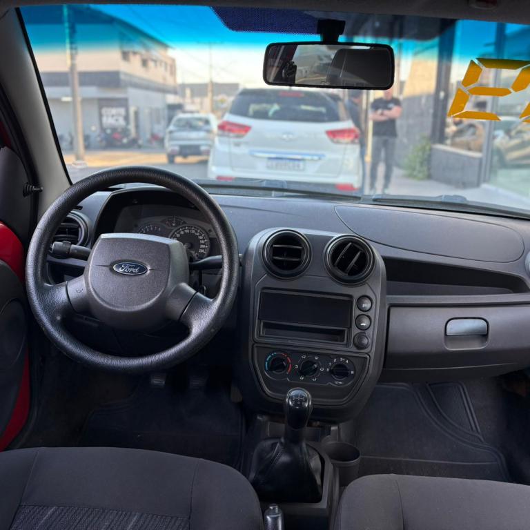 FORD Ka Hatch - Foto