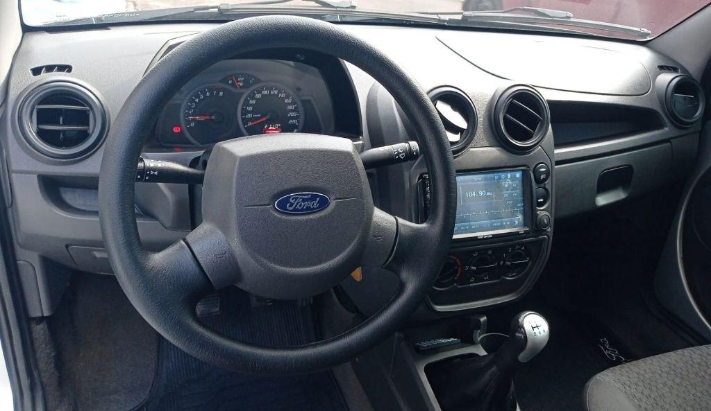 FORD Ka Hatch - Foto