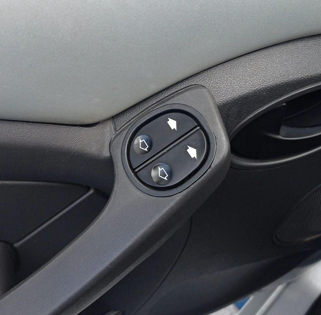 FORD Ka Hatch - Foto