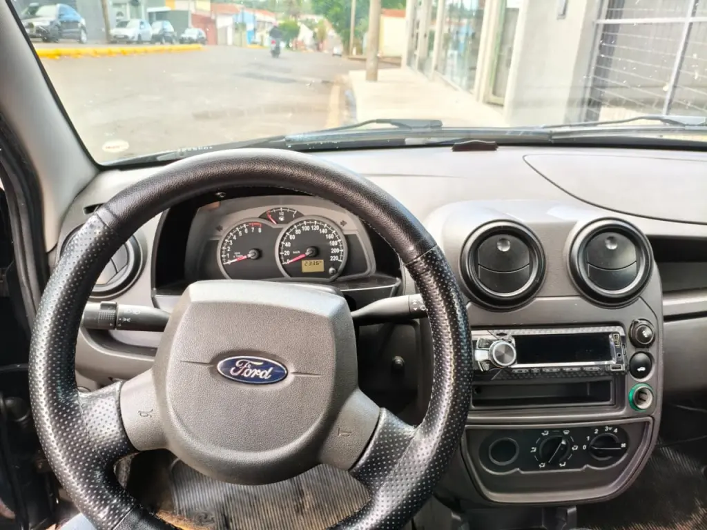 FORD Ka Hatch - Foto