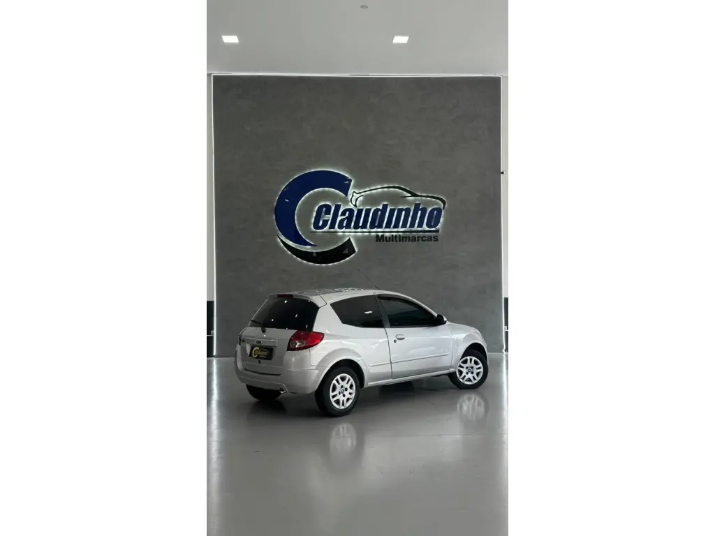FORD Ka Hatch - Foto