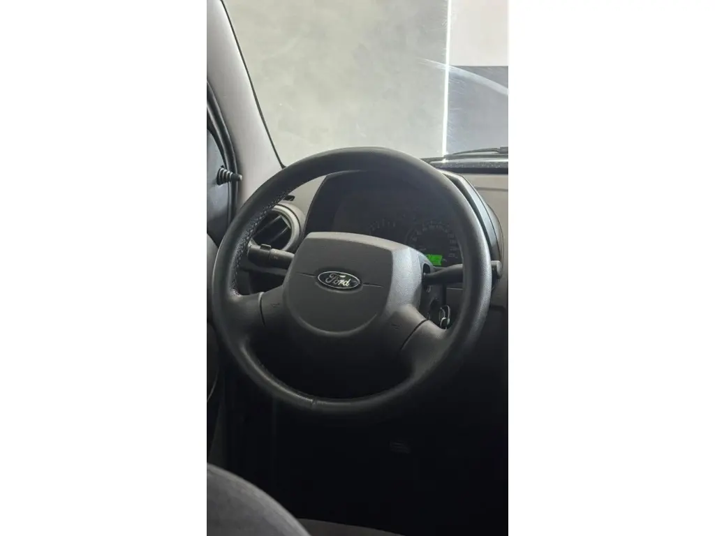 FORD Ka Hatch - Foto