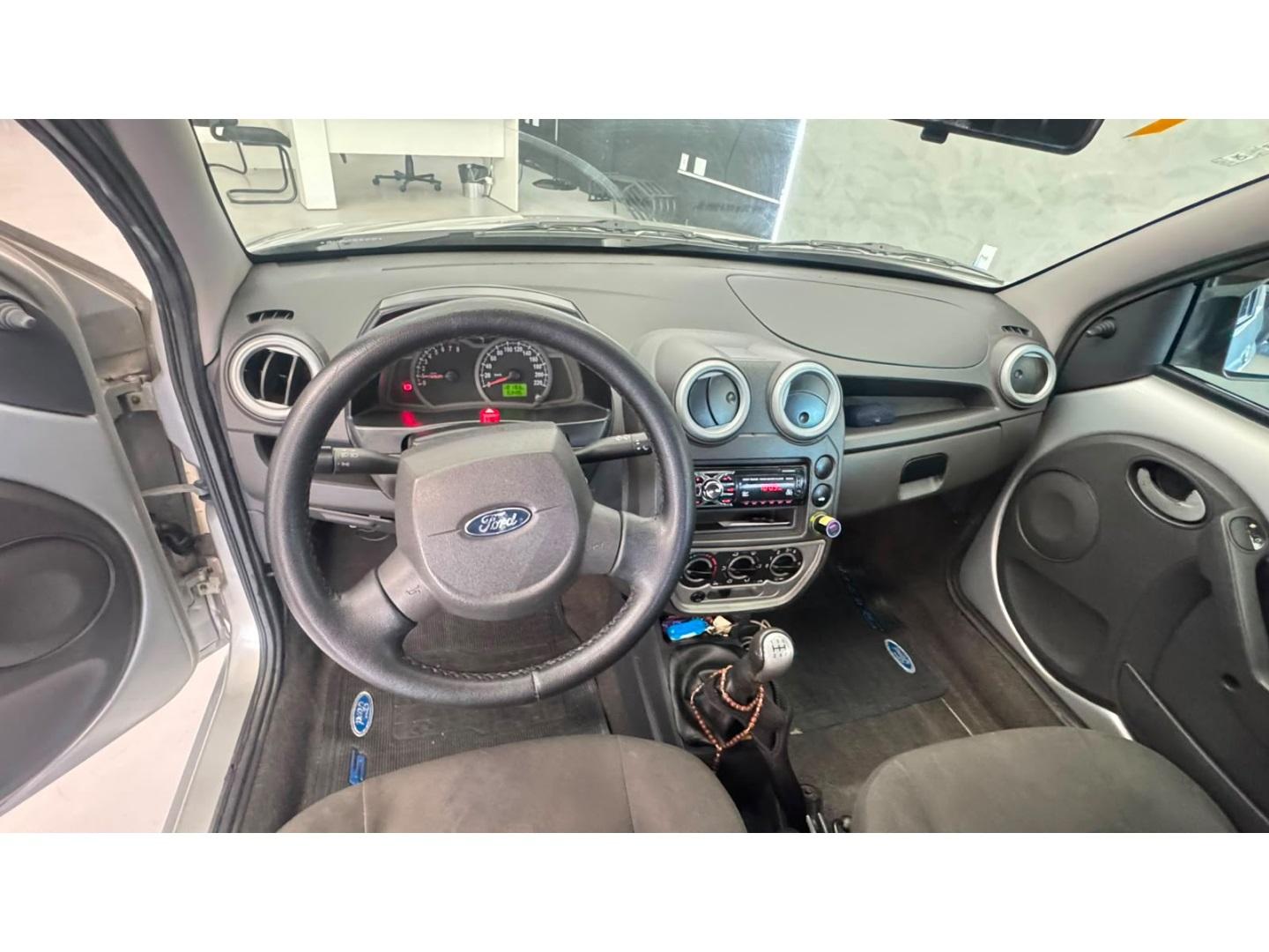 FORD Ka Hatch - Foto