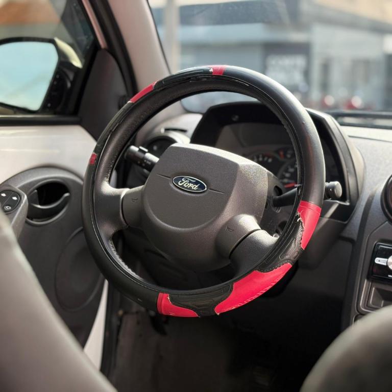 FORD Ka Hatch - Foto