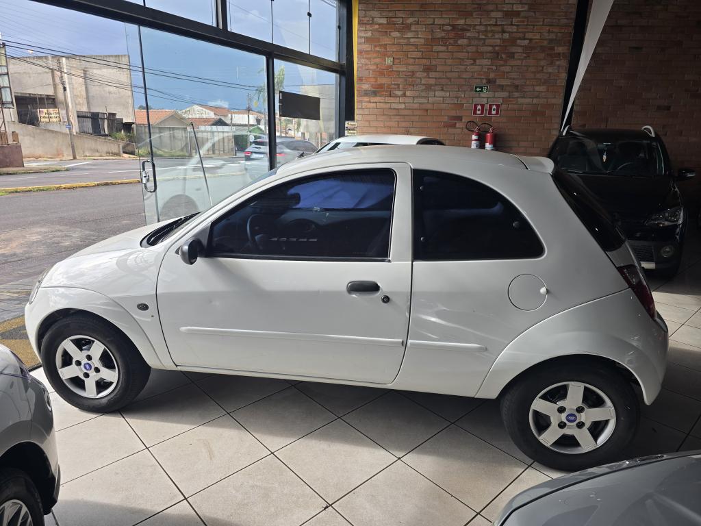 FORD Ka Hatch - Foto