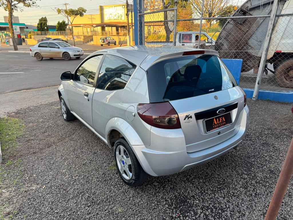 FORD Ka Hatch - Foto