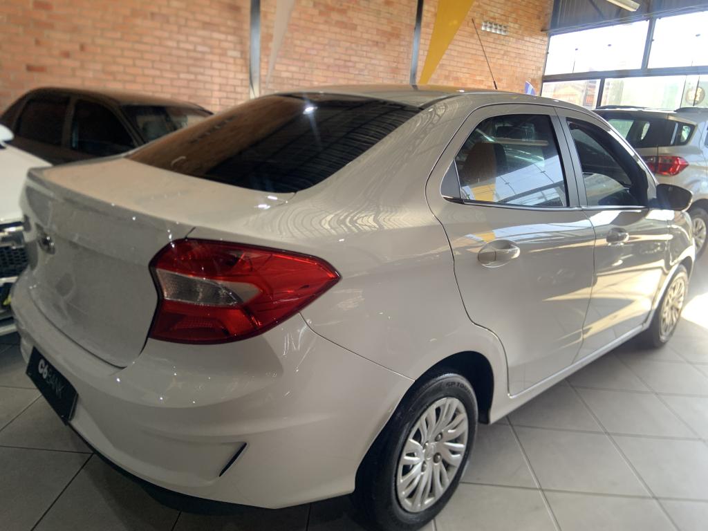 FORD Ka + Sedan - Foto