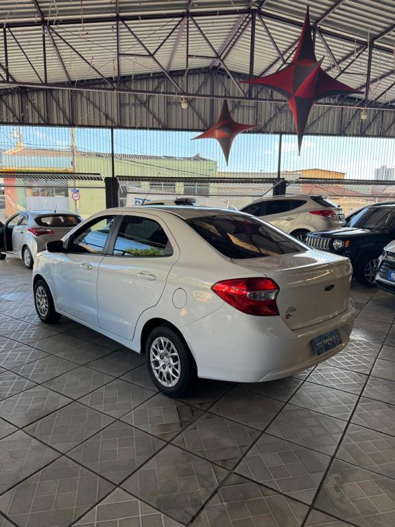 FORD Ka + Sedan - Foto