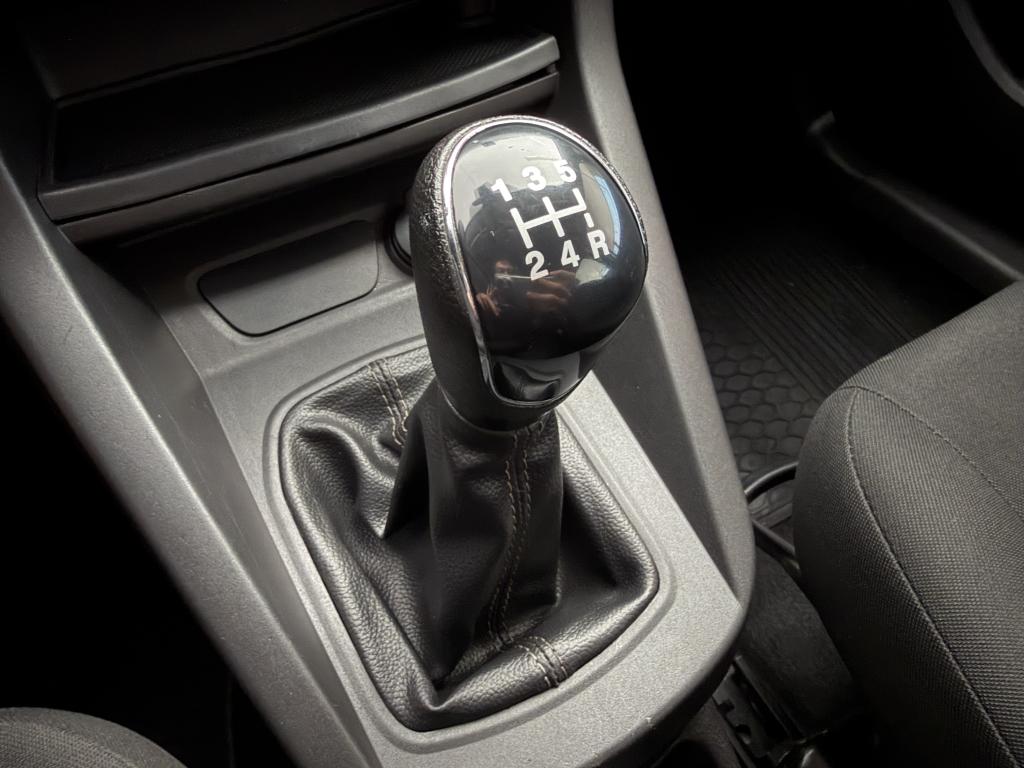 FORD Ka + Sedan - Foto