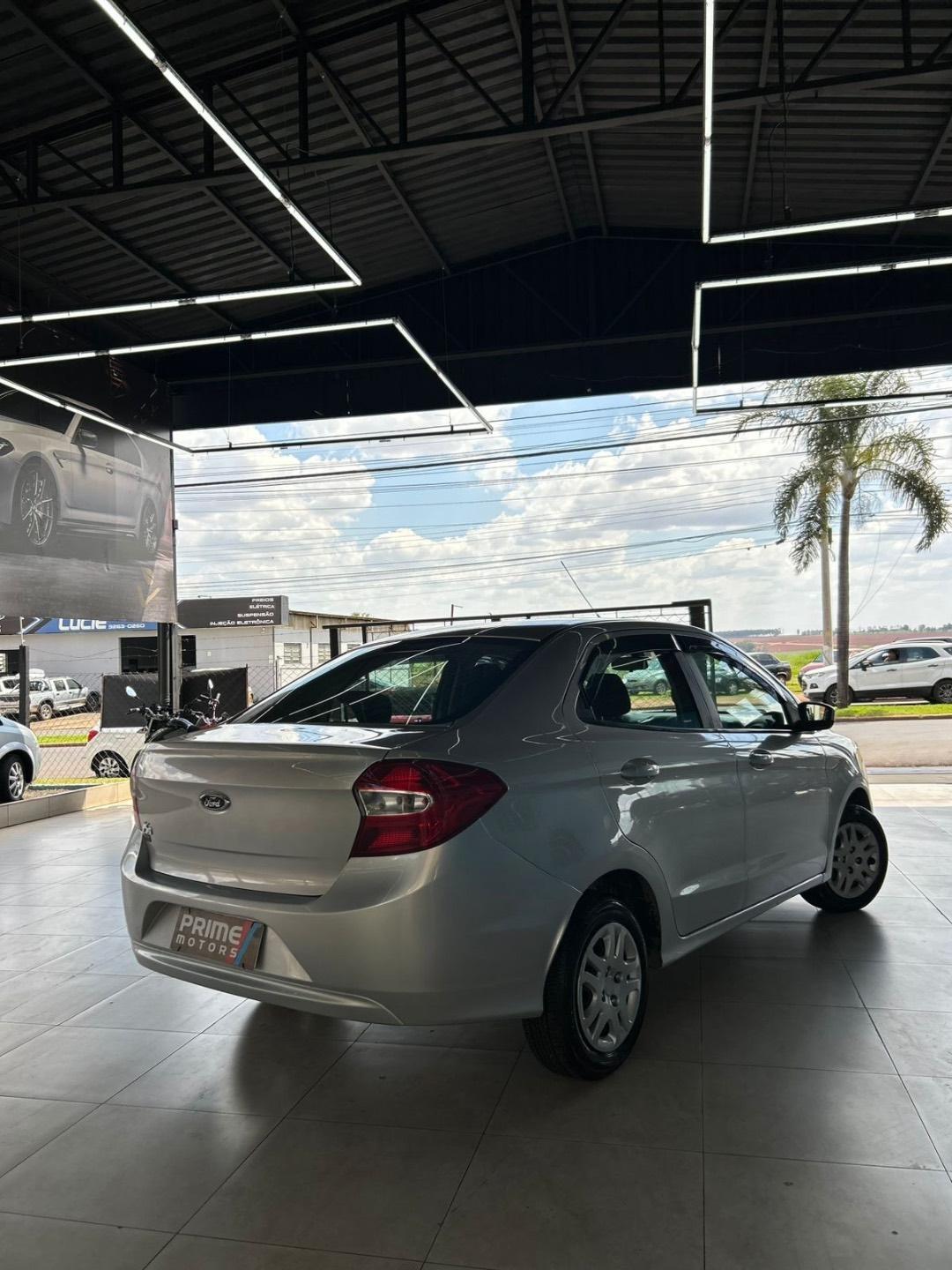 FORD Ka + Sedan - Foto