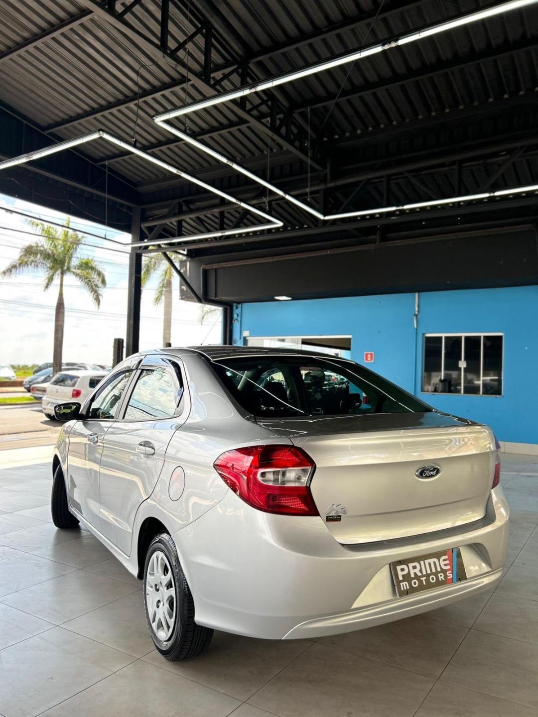 FORD Ka + Sedan - Foto