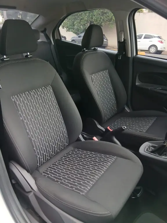 FORD Ka + Sedan - Foto