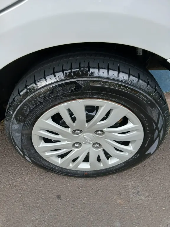 FORD Ka + Sedan - Foto