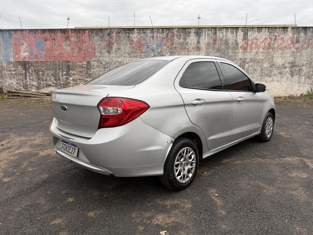 FORD Ka + Sedan - Foto