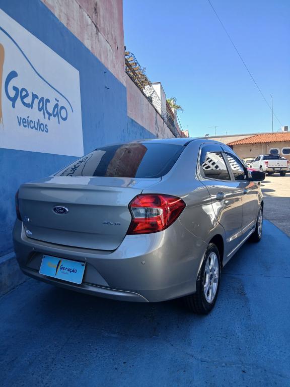 FORD Ka + Sedan - Foto