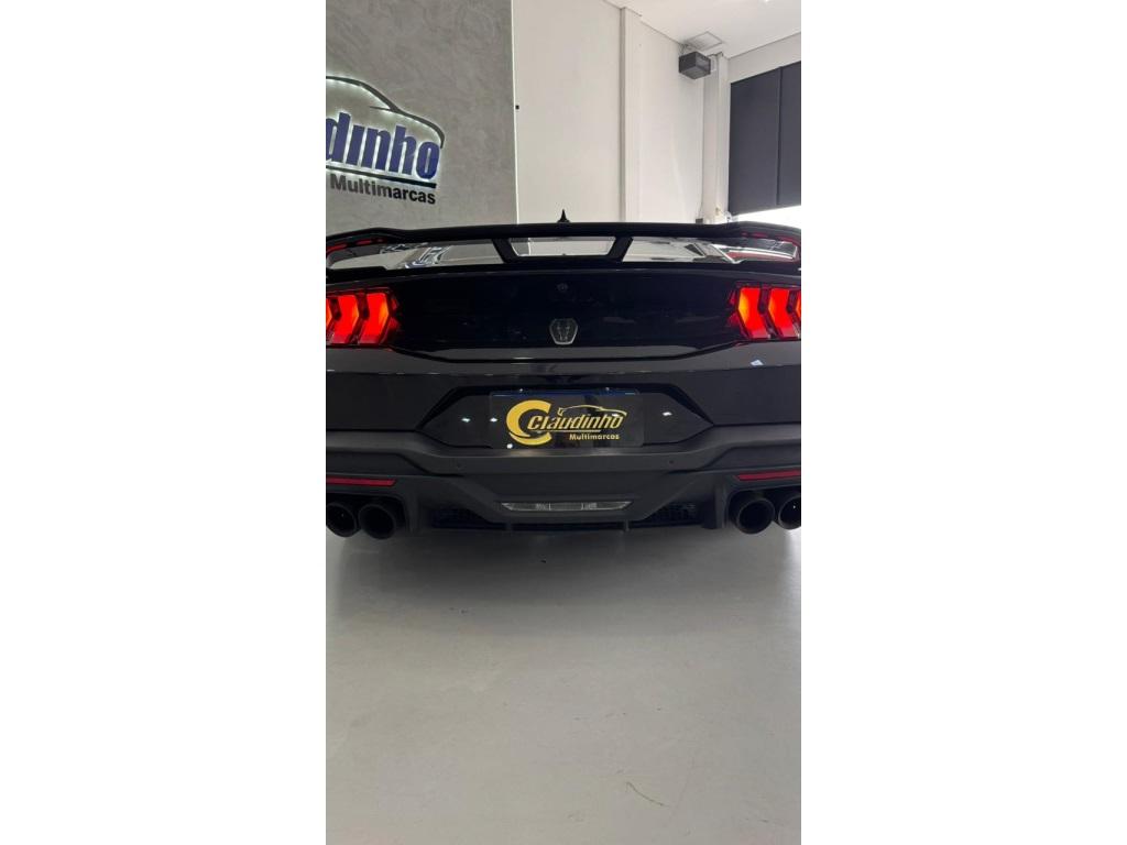 FORD Mustang - Foto