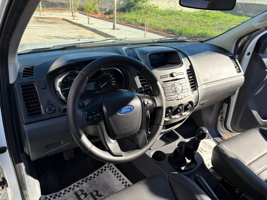 FORD Ranger - Foto