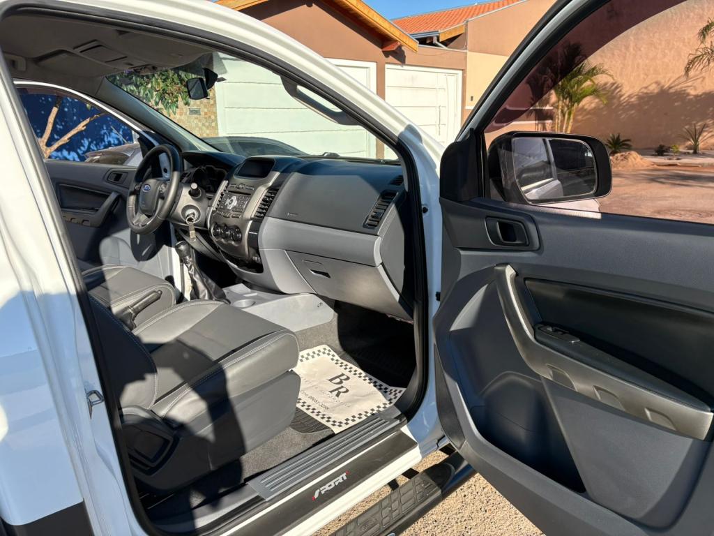 FORD Ranger - Foto