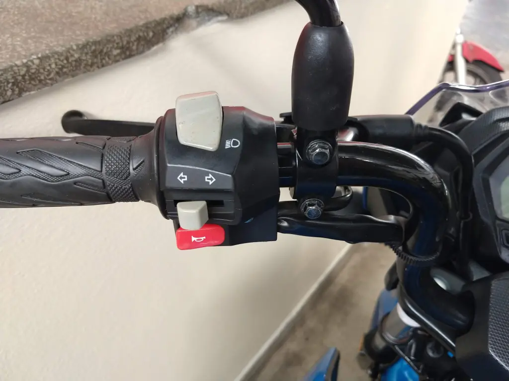 HAOJUE DK 150 - Foto