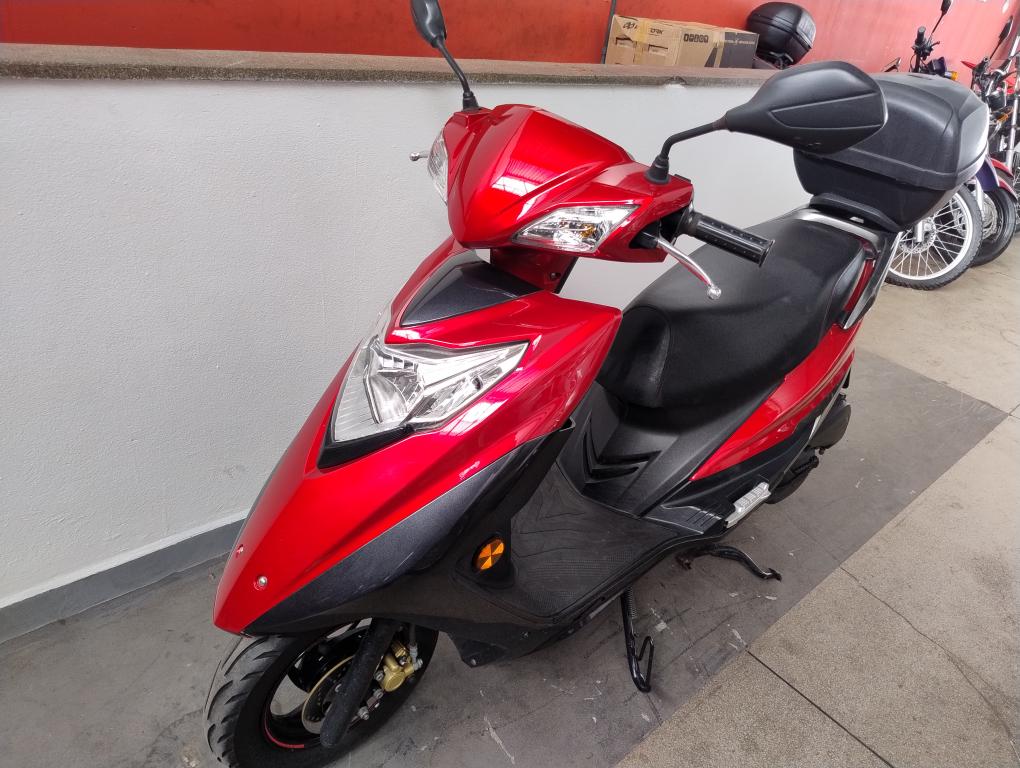 HAOJUE Lindy 125 - Foto