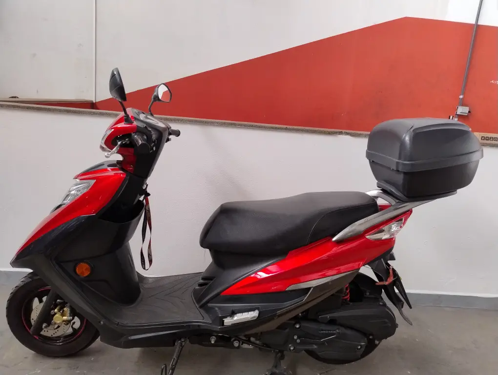 HAOJUE Lindy 125 - Foto