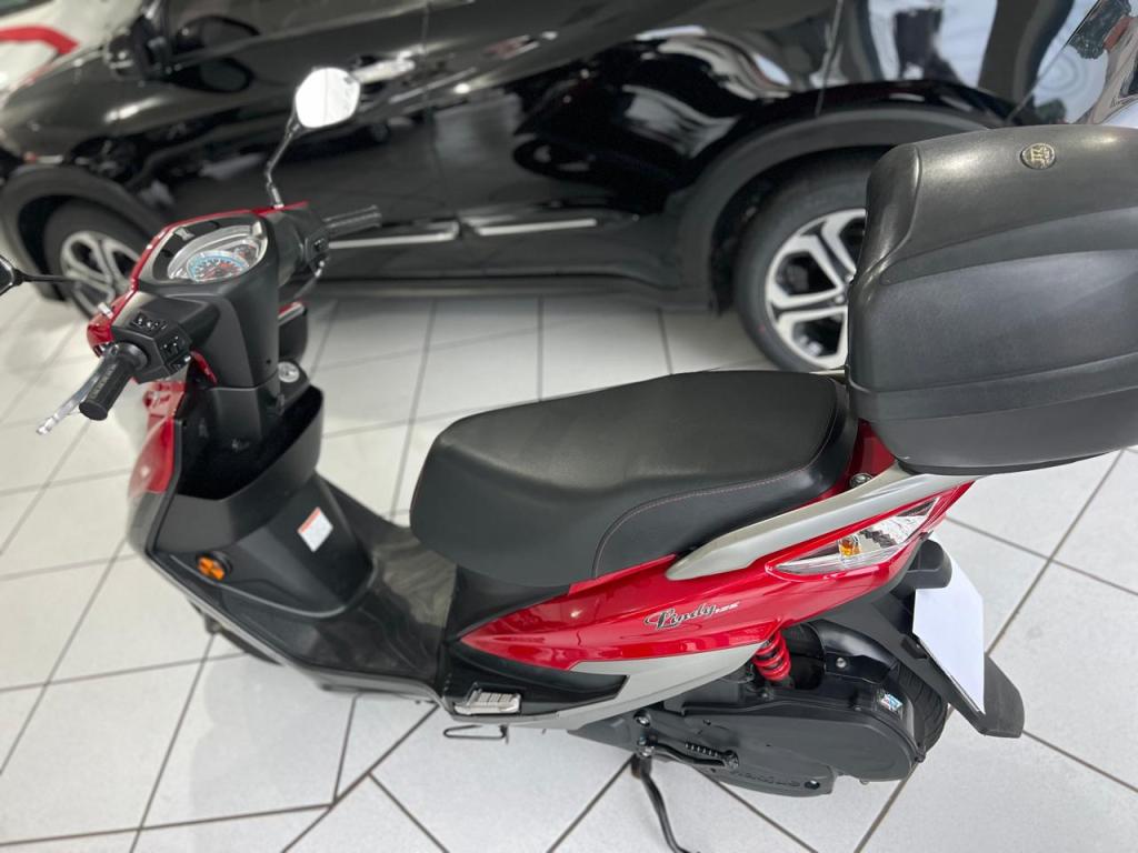 HAOJUE Lindy 125 - Foto