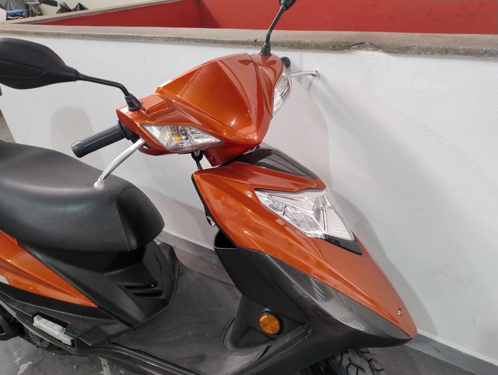 HAOJUE Lindy 125 - Foto