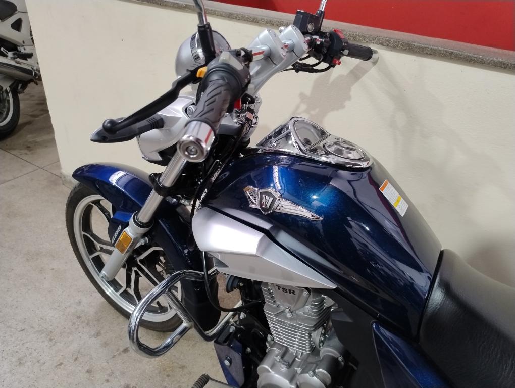 HAOJUE Master Ride 150 - Foto