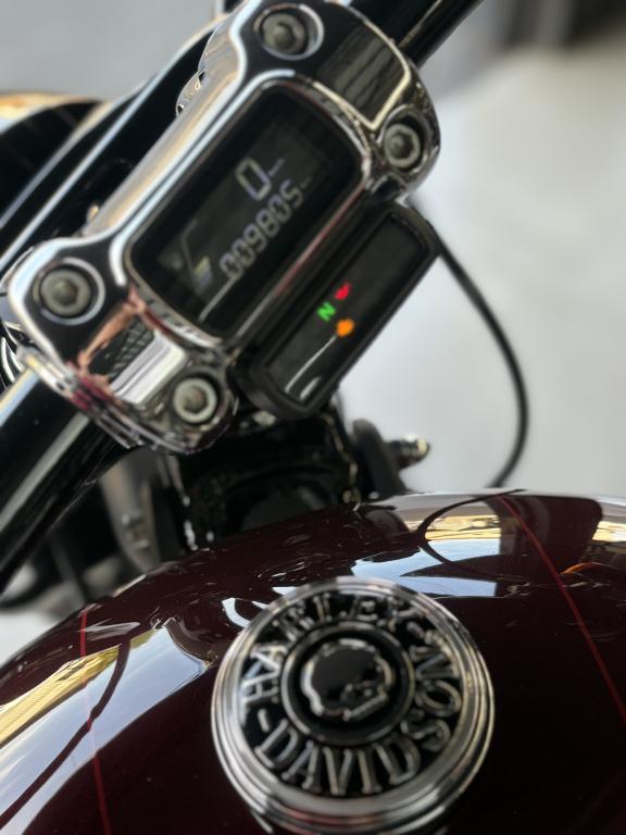 HARLEY DAVIDSON Breakout - Foto