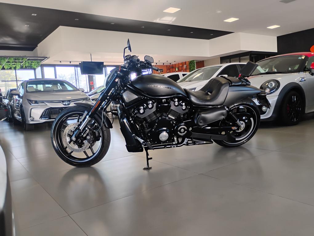 HARLEY DAVIDSON Night Rod Special
