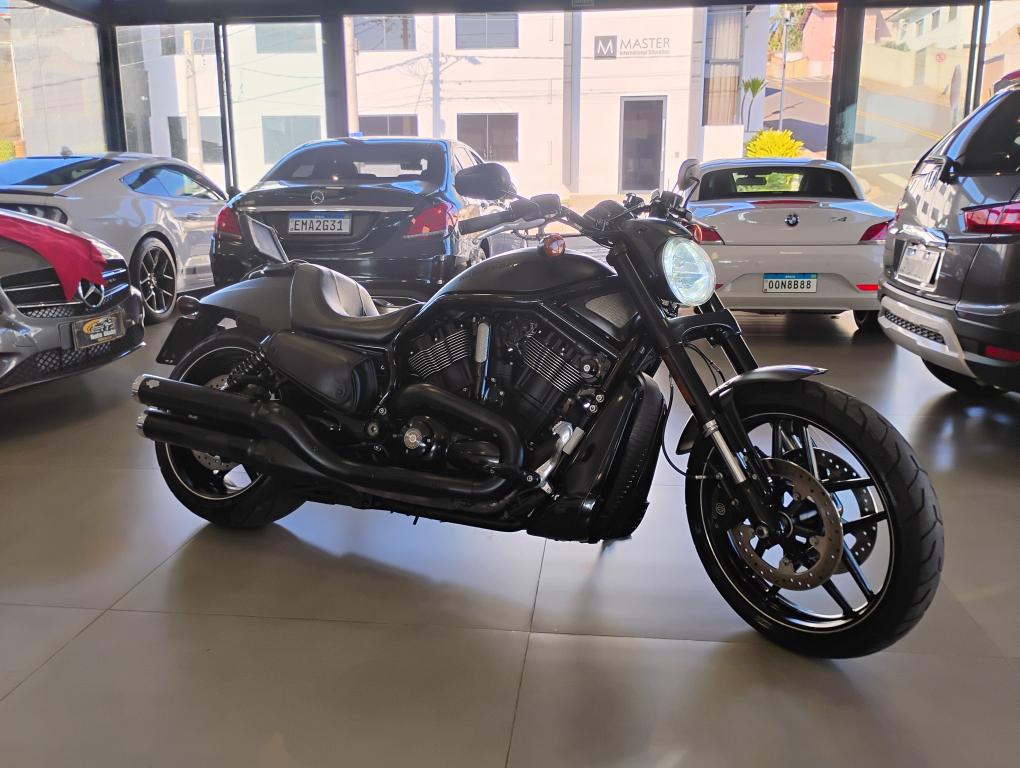 HARLEY DAVIDSON Night Rod Special - Foto