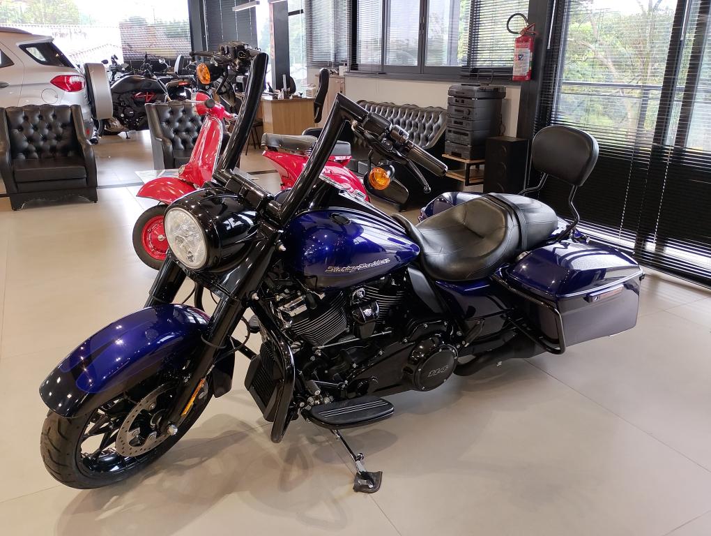 HARLEY DAVIDSON Road King - Foto