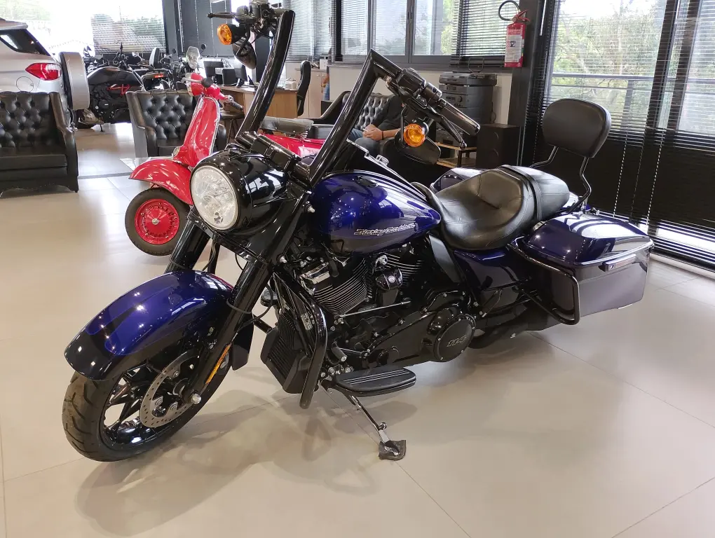 HARLEY DAVIDSON Road King - Foto