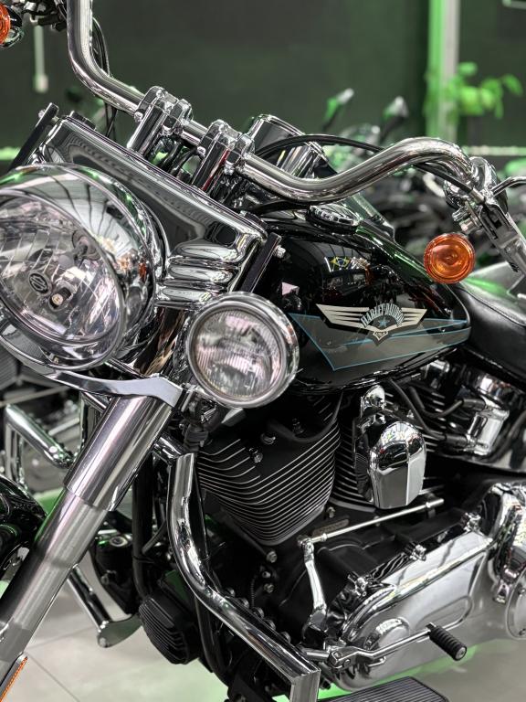 HARLEY DAVIDSON Softail Fat Boy - Foto