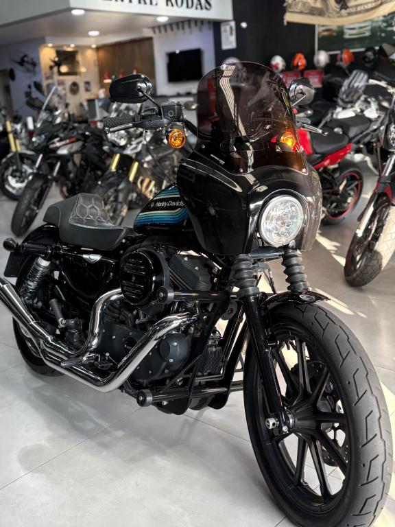 HARLEY DAVIDSON Sportster XL 1200
