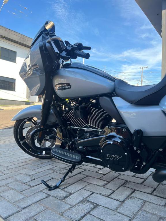 HARLEY DAVIDSON Street Glide FLHX