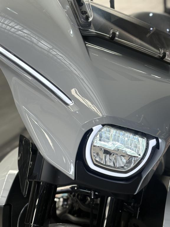 HARLEY DAVIDSON Street Glide FLHX - Foto