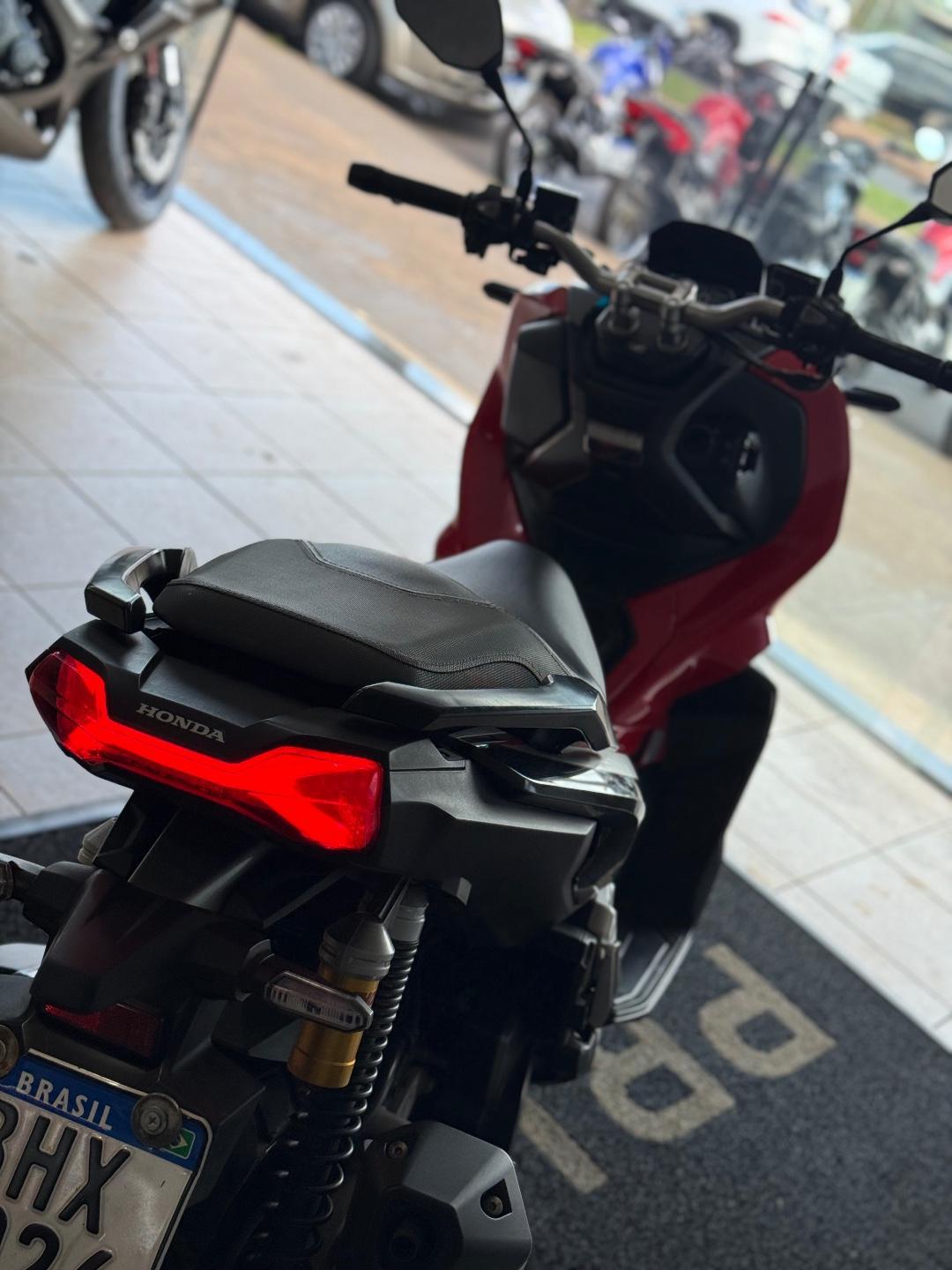 HONDA ADV 150 - Foto